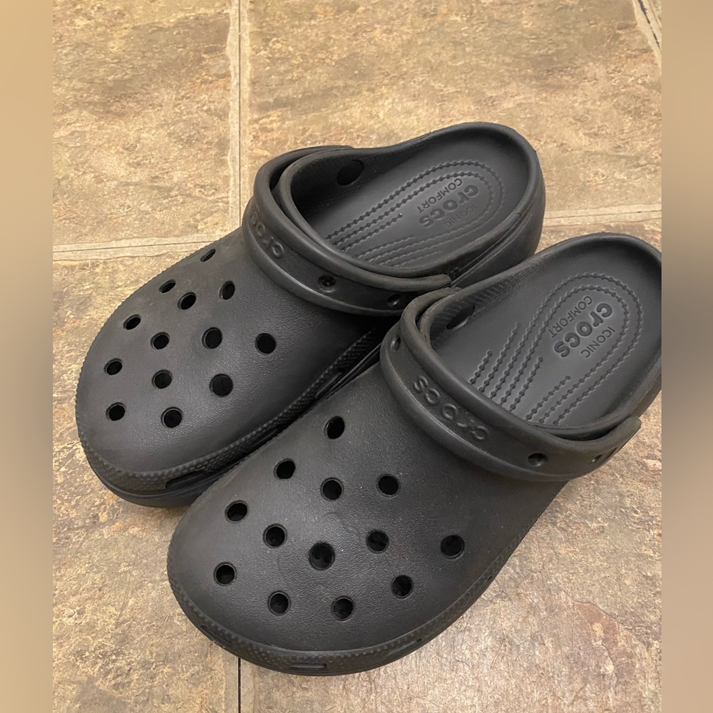 Platform crocs